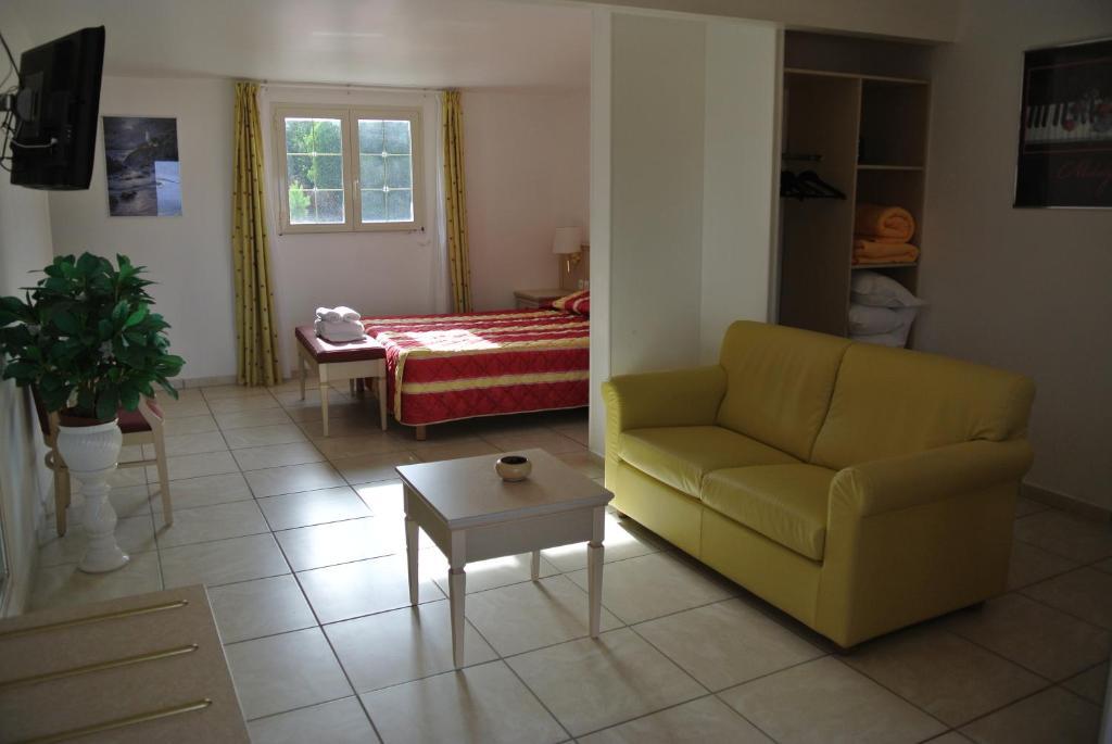 Hotel Residence San Pieru Tarcu Zimmer foto